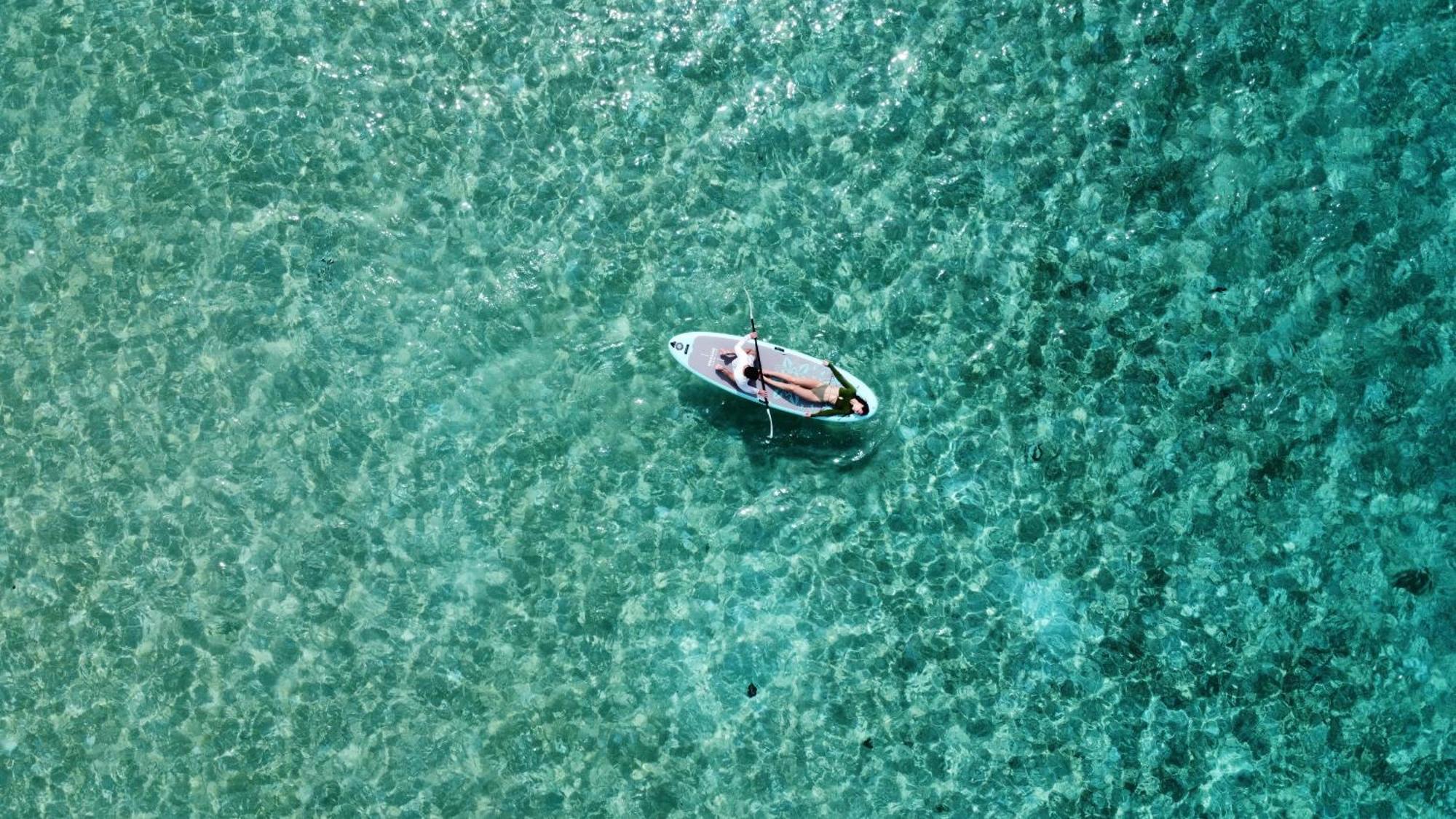 Blue Water Thoddoo Inn الغرفة الصورة