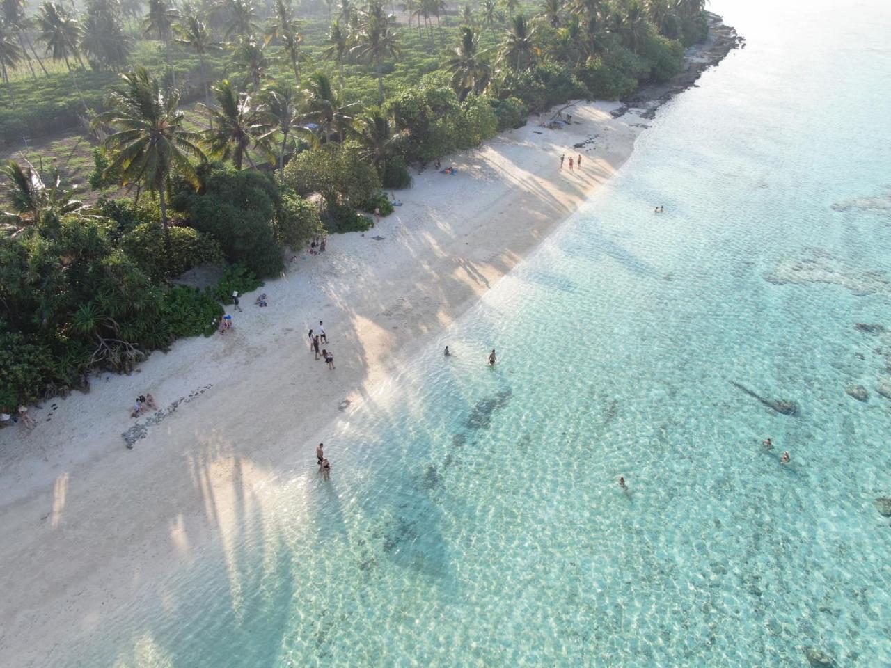 Blue Water Thoddoo Inn المظهر الخارجي الصورة